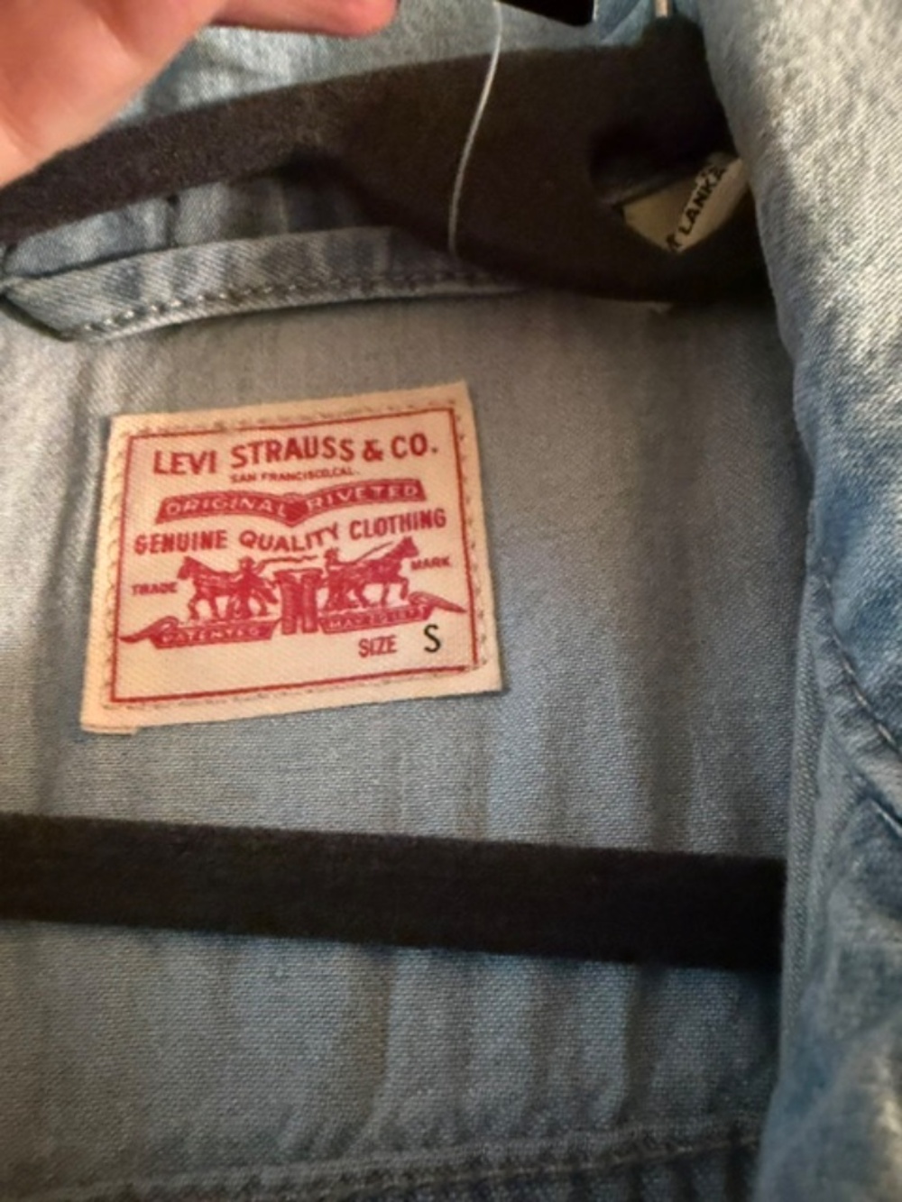 NWT Levi's Women's Type III Jumpsuit Forgotten Dream Medium Wash Size Small - Picture 6 of 9